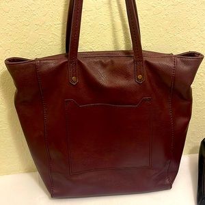 Universal Thread tote bag